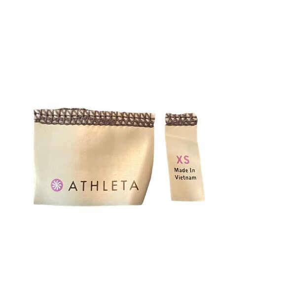 Athleta grey mini athletic skirt. Size xs - Picture 3 of 7